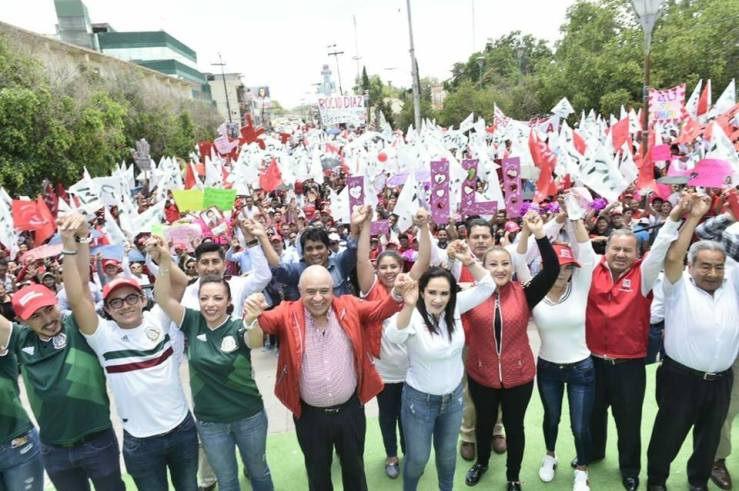 35666910_1728919650537636_8779608014307983360_n