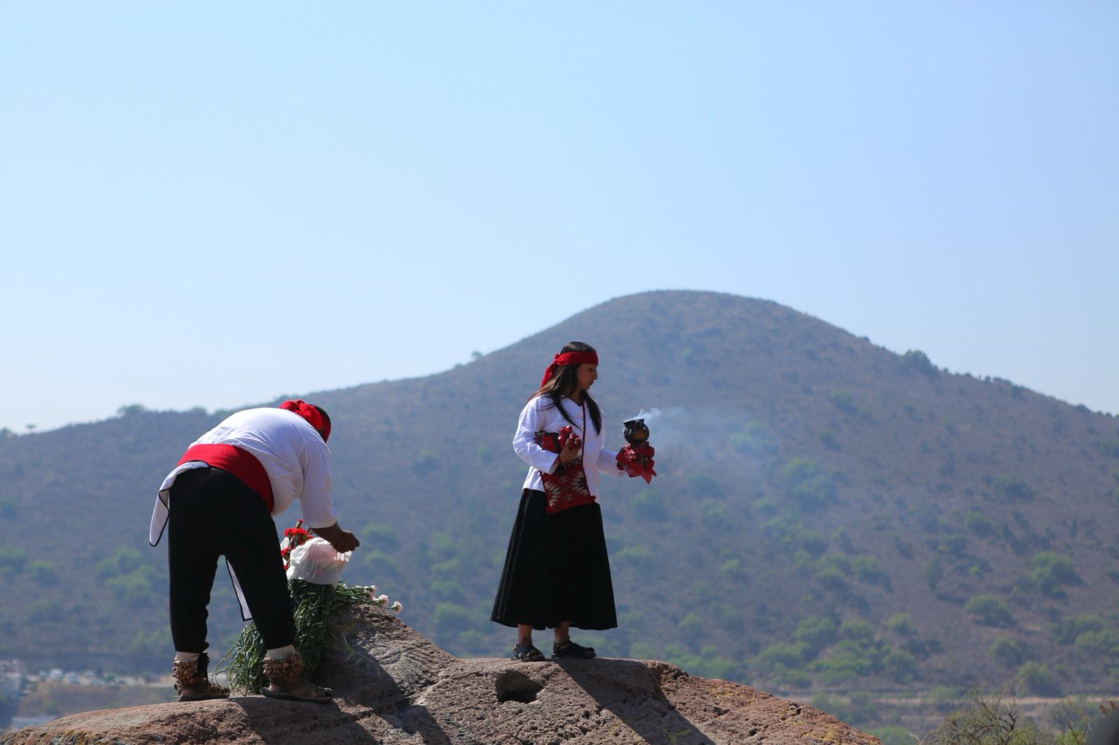 Gobierno de Ecatepec busca rescatar zonas arqueológicas del cerro